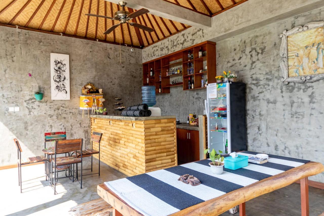 D-Anyar Stay And Surf Canggu Ngoại thất bức ảnh