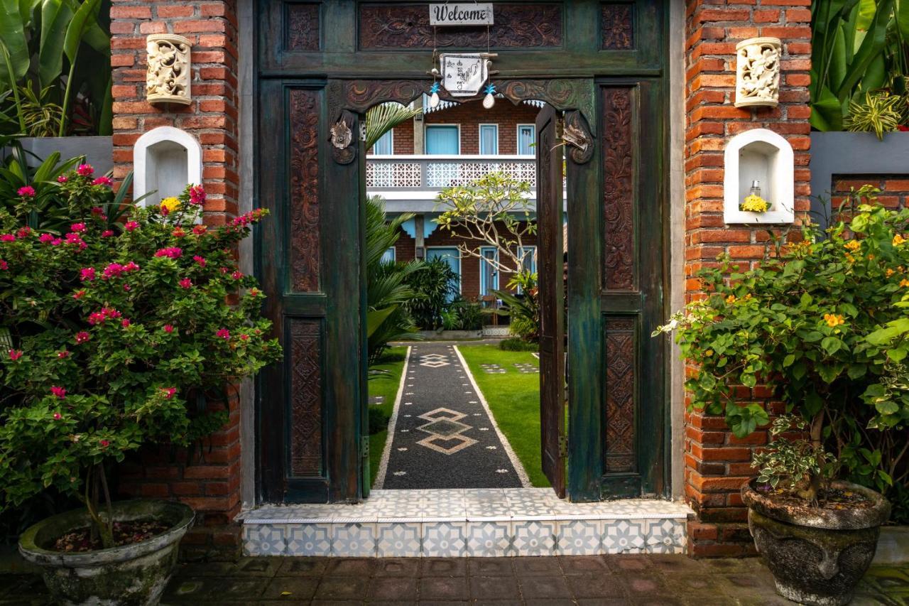 D-Anyar Stay And Surf Canggu Ngoại thất bức ảnh